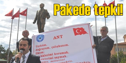 Türk Eğitim-Sen`den `Andımız` eylemi