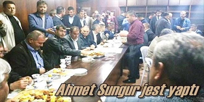 Sungur, çiğköfte ikramında bulundu