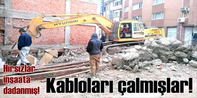 Elektrik kablolarını çalmışlar!