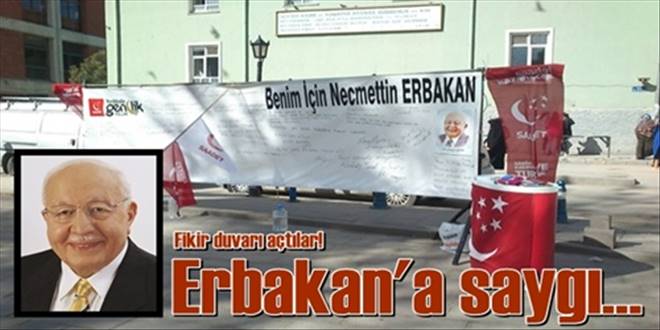  Benim için Necmettin Erbakan