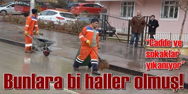  Cadde ve sokaklar yıkanıyor