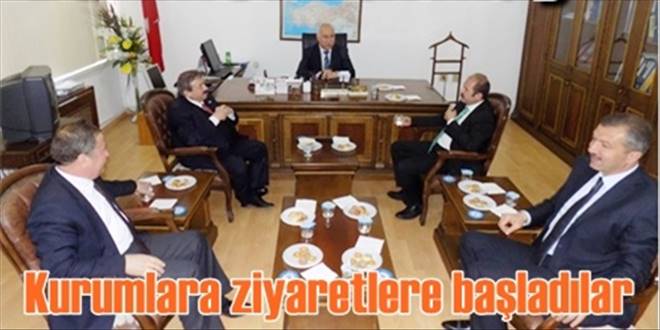 Adaylar ziyaretlere başladılar