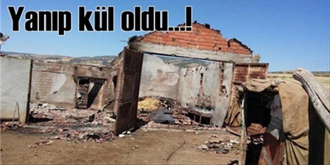 Kırıkkale`de ahır ve samanlık yangını