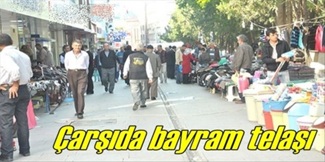 Çarşı-pazarda bayram telaşı