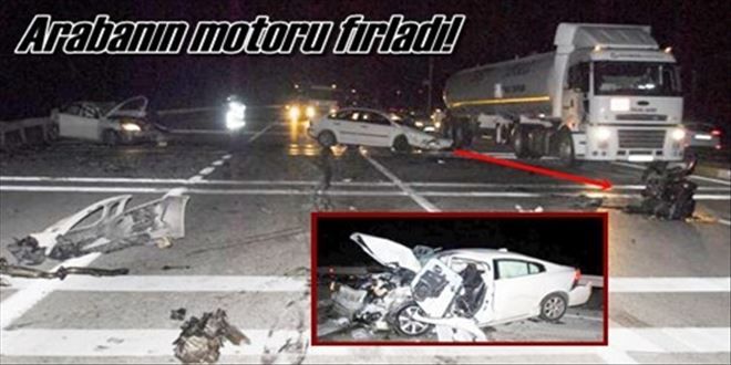 Aracın motoru yerinden fırladı!