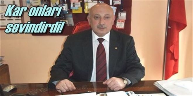 Kar yağışı onları sevindirdi