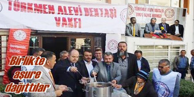 Kızılay´ya aşure dağıttılar