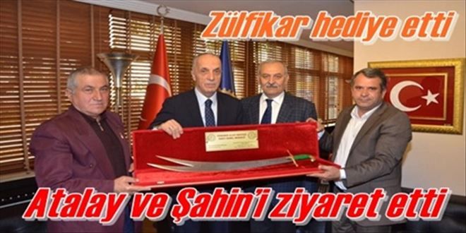 Zülfikar hediye etti