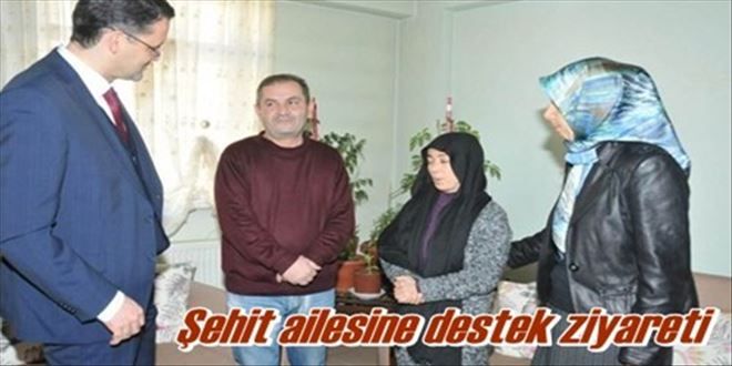 Şehit ailesini ziyaret etti
