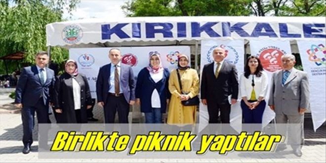 ?Güçlü aile bağları aydınlık yarınlar?