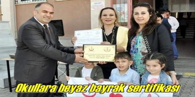 14 okula beyaz bayrak