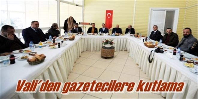 Vali gazetecilerle buluştu