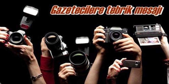 Gazetecileri kutladılar