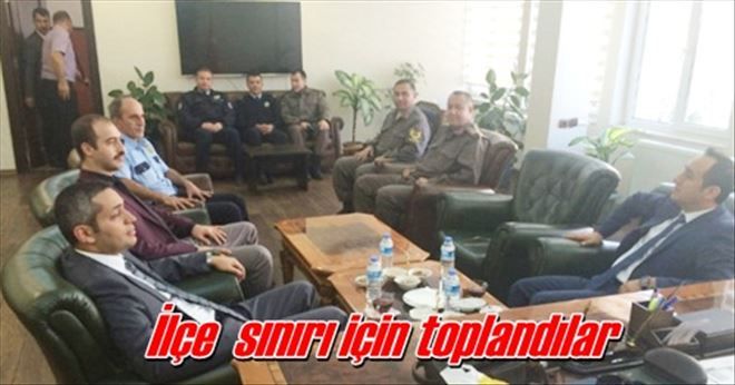 İlçe sınırı için toplandılar!