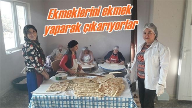 Ekmeklerini ekmek  yaparak çıkarıyorlar