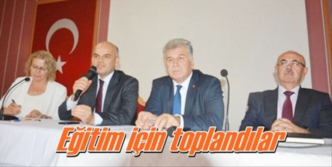 Eğitim için toplandılar