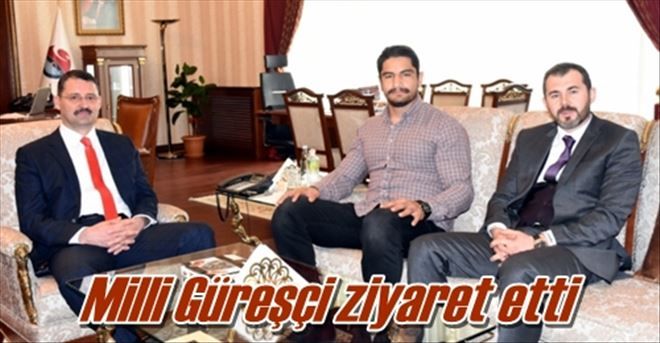 Milli Güreşçi ziyaret etti