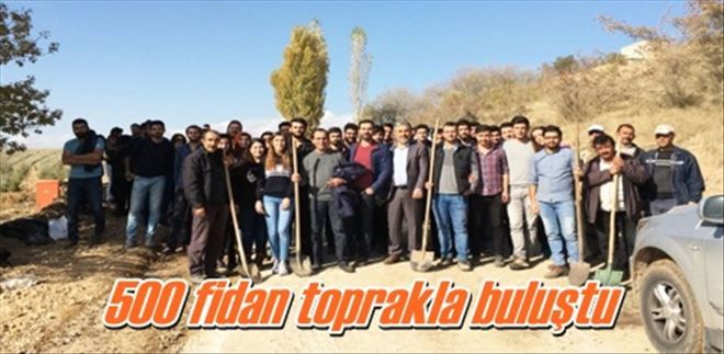 500 fidan toprakla buluştu
