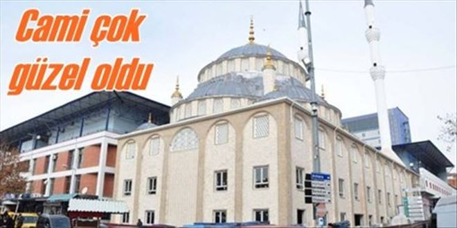 Çarşı Camii hızla yükseliyor