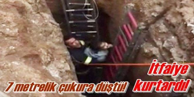 7 metrelik çukura düştü!