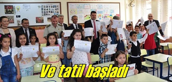 Okullarda karneHeyecanı 