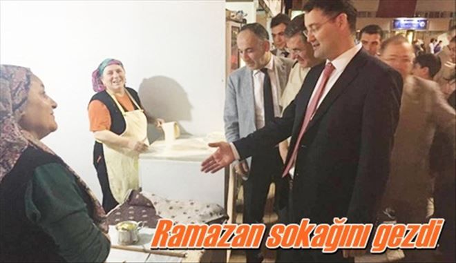 Ramazan Sokağını gezdi