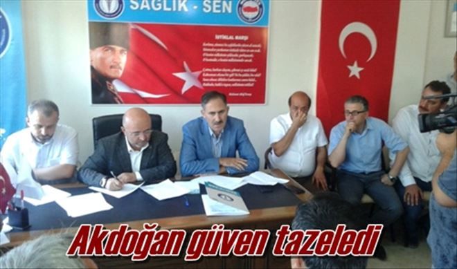 Akdoğan güven tazeledi