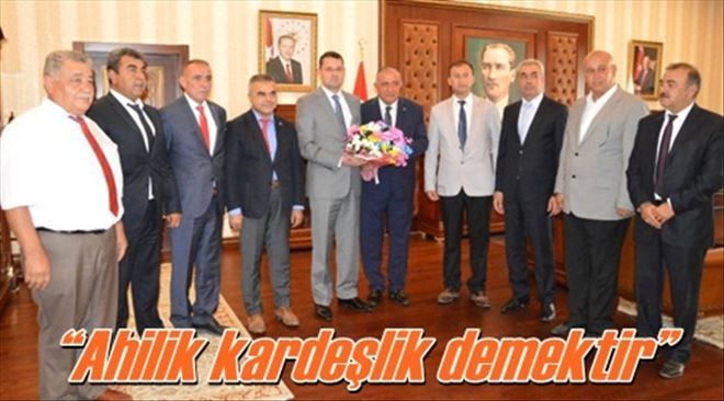 ?Ahilik kardeşlik demektir?