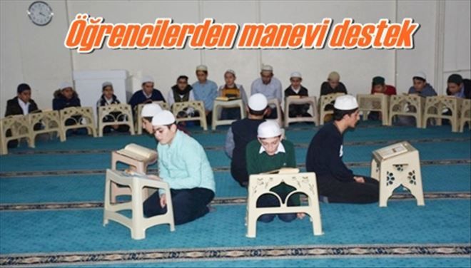 Öğrencilerden manevi destek