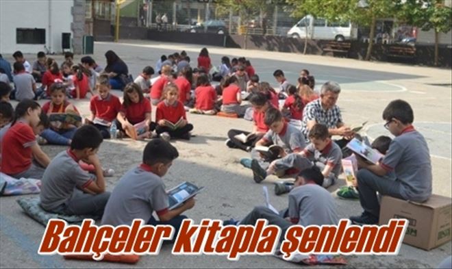 Bahçeler kitapla şenlendi