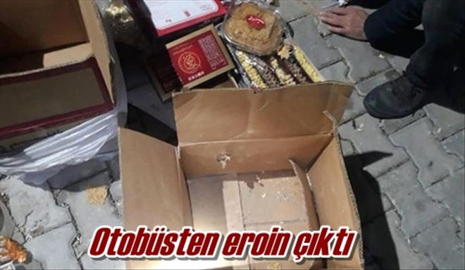 Otobüsten eroin çıktı