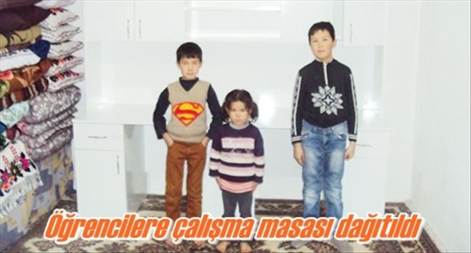 Öğrencilere çalışma masası dağıtıldı
