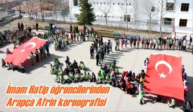 İmam Hatip öğrencilerinden  Arapça Afrin koreografisi 