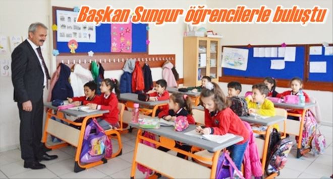 Başkan Sungur öğrencilerle buluştu