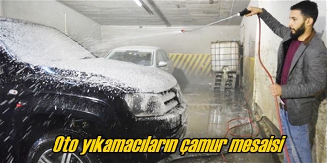 Oto yıkamacıların çamur mesaisi