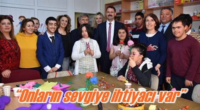 ?Onların sevgiye ihtiyacı var?
