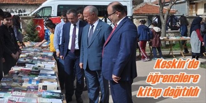 Keskin´de öğrencilere kitap dağıtıldı