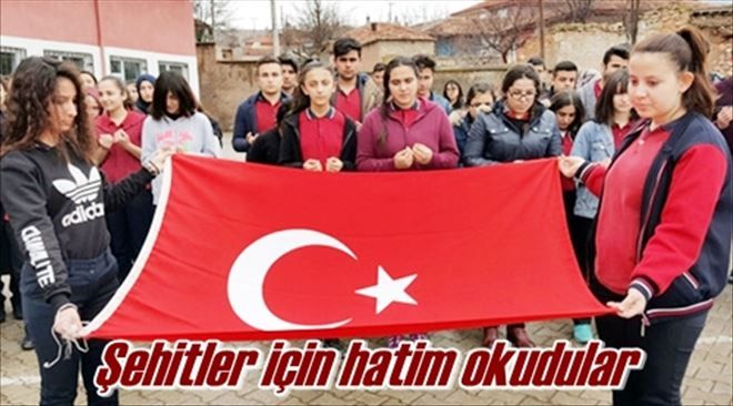 Şehitler için hatim okudular