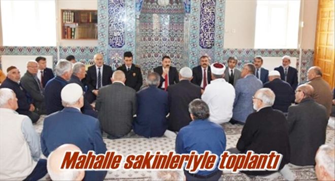 Mahalle sakinleriyle toplantı
