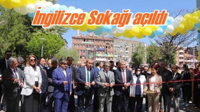 İngilizce Sokağı açıldı