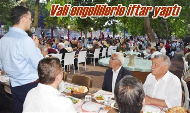 Engellilerle iftar