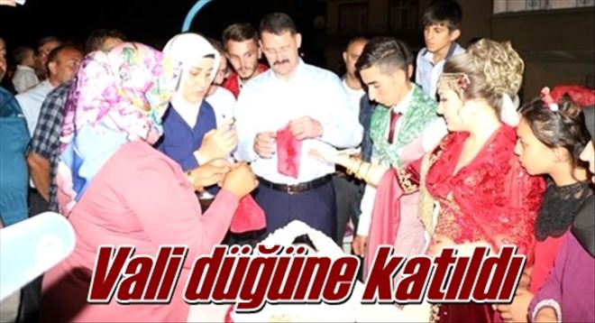 Vali düğüne katıldı