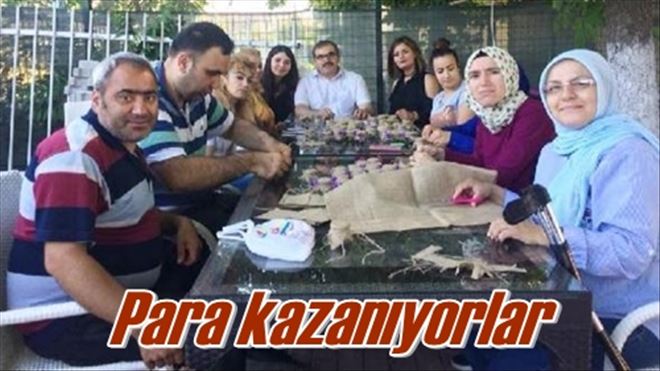 Para kazanıyorlar