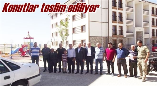 Konutlar teslim ediliyor