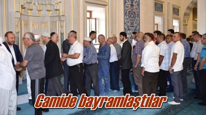 Camide bayramlaşma