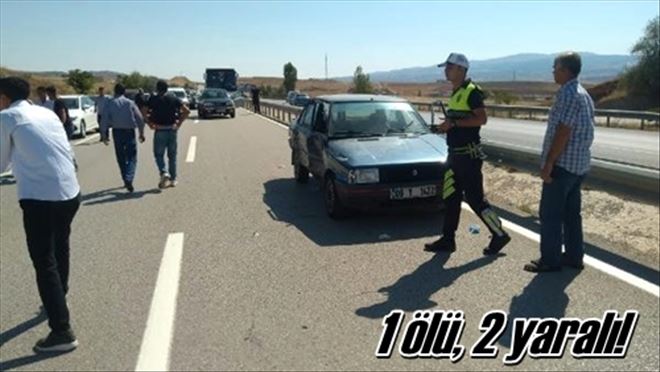 İki otomobil çarpıştı!