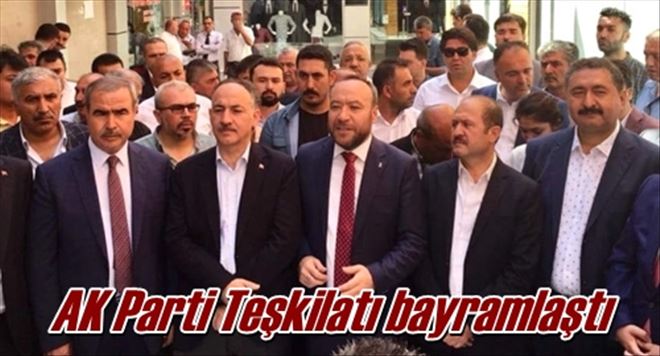 AK Parti Teşkilatı bayramlaştı