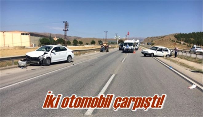 İki otomobil çarpıştı!