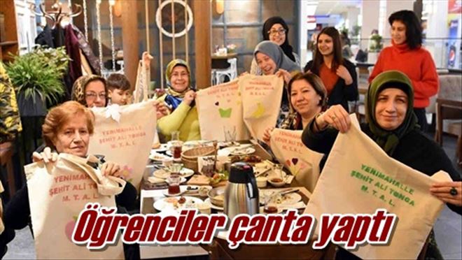 Bez çanta dağıttılar