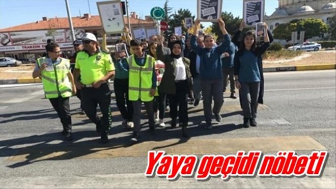 Yaya geçidi nöbeti